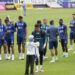 Busca La Franja alejarse del sótano
