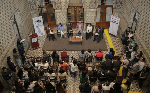 Pugnan alcaldesas por lograr equidad de género política