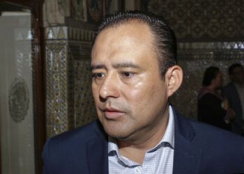 Que Rivera Pérez renuncie, exhortan