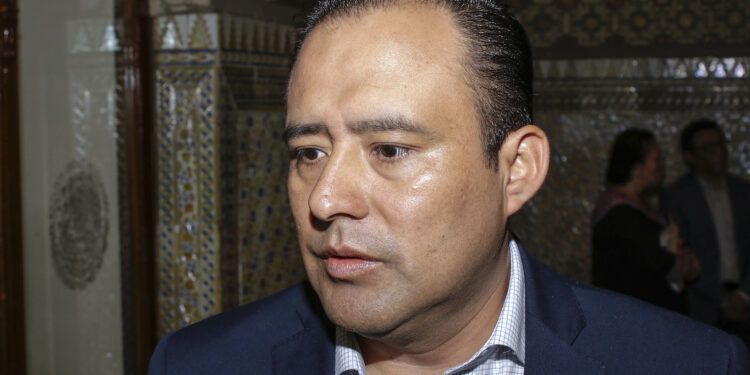 Que Rivera Pérez renuncie, exhortan