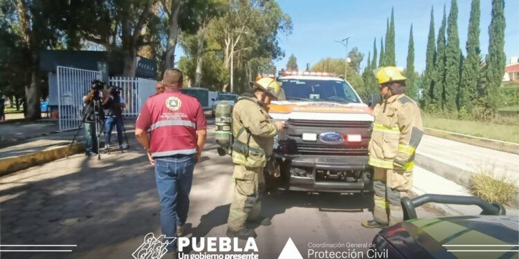 UTP y Prepa Calderón BUAP son desalojadas ante olor a químicos