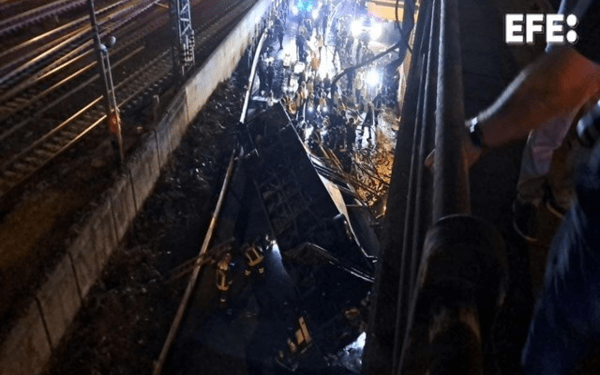 Accidente de autobús en Italia deja 21 muertos