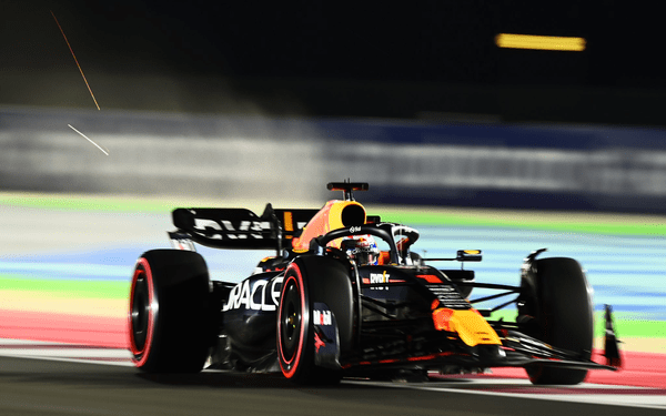 Verstappen obtiene la “pole” en Qatar; Checo arrancará decimotercero