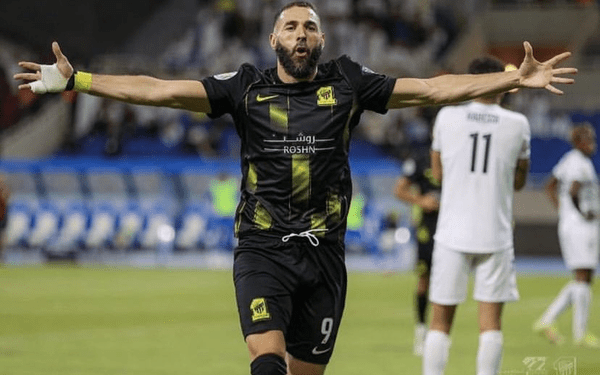 Benzema podría denunciar a ministro que lo acuso de tener nexos con el terrorismo