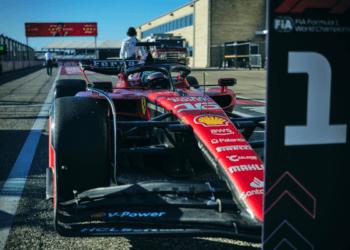 Checo arrancará sexto en el GP de Austin; Leclerc se lleva la Pole