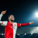 Santiago Giménez debuta en Champions con doblete ante la Lazio