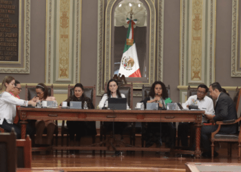 Presentan en el Congreso de Puebla iniciativa para identificar y sancionar la violencia institucional