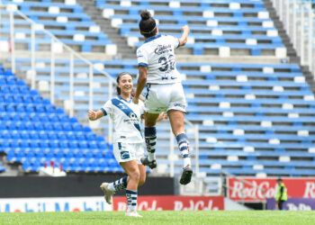 Puebla femenil visita al Atlas en el Jalisco