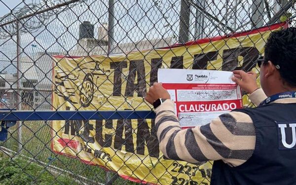 Realizan operativos en talleres mecánicos en Puebla; clausuran cinco y multan a tres