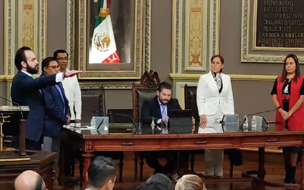 Francisco Teomitzi, nuevo titular de ASE Puebla tras renuncia de Amanda Gómez