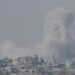 Ataque de Israel a ambulancias deja 13 muertos en Gaza
