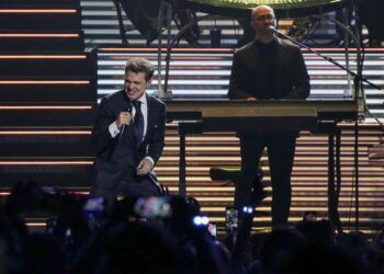 El concierto de Luis Miguel, aún sin permisos