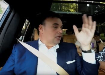 Ricardo Salinas Pliego es dueño de La Franja