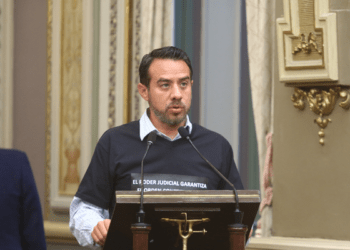 Congreso de Puebla recibe iniciativa para establecer el proceso de Consulta Popular