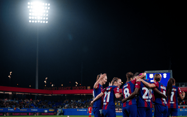 Barcelona golea 5-0 en el inicio de la Champions Femenina