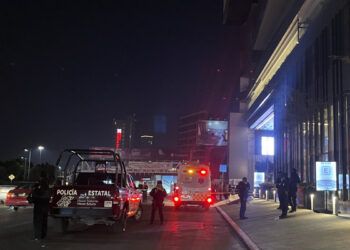 Hombre muere tras recibir disparo en la Vía Atlixcáyotl