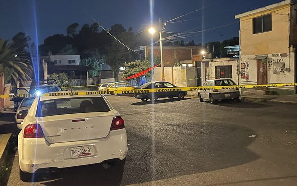 Asesina a su madre en Puebla y es descubierto enterrándola en su jardín