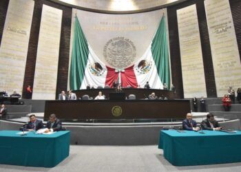 Diputados aprueban aumentar la licencia de paternidad a 20 días
