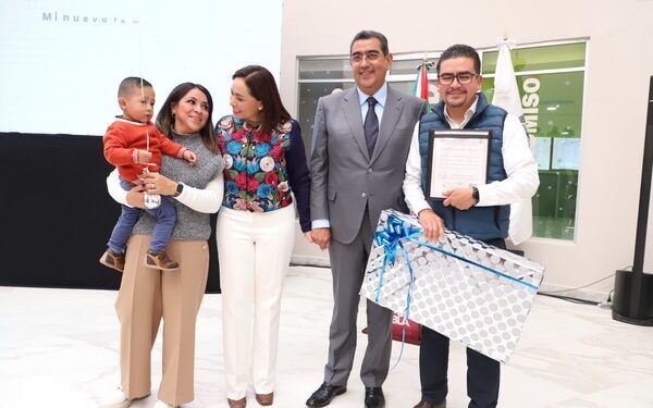 A través de adopciones, 21 niños vivirán en familia: Bonilla