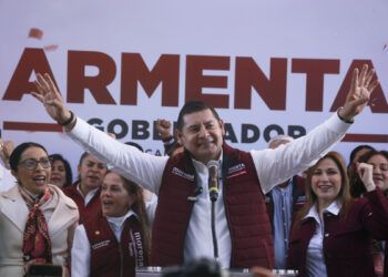 Alejandro Armenta inicia su precampaña en busca de la gubernatura 