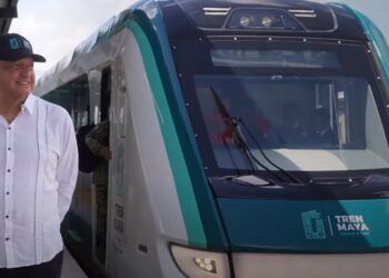 Tren Maya realiza su recorrido inaugural en el tramo Campeche-Cancún