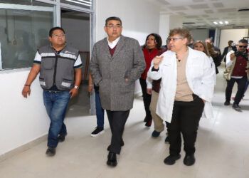Céspedes Peregrina supervisa rehabilitación del Hospital de la Mujer