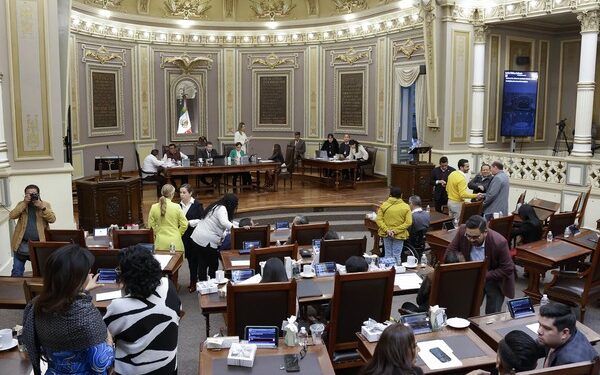 Avala el Congreso iniciativas de ley del Poder Ejecutivo