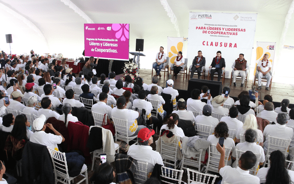 Más de 500 emprendedores poblanos reciben capacitación