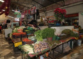 Rehabilitarán cinco mercados en Puebla capital con inversión de 30 mdp