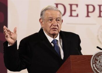 AMLO pide a población del sur de México no apoyar al crimen organizado
