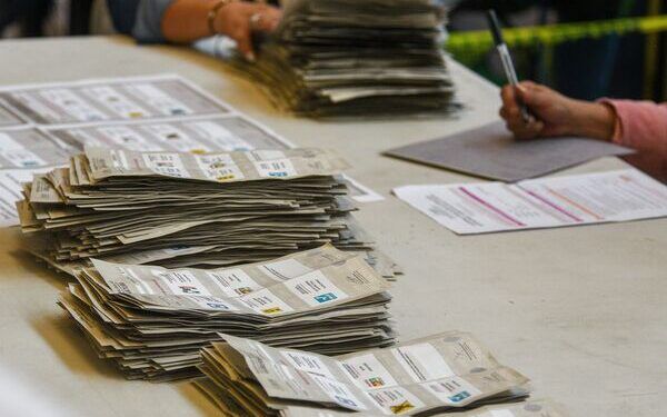 El peso del ejército electoral para los comicios