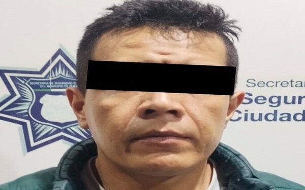 SSC Puebla detiene líder de grupo delictivo dedicado al robo a negocio