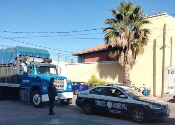 Recuperan en Texmelucan dos camiones de autotransporte con reporte de robo
