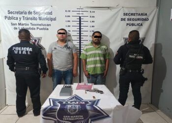 Detienen a dos sujetos por secuestro de trailero en Texmelucan