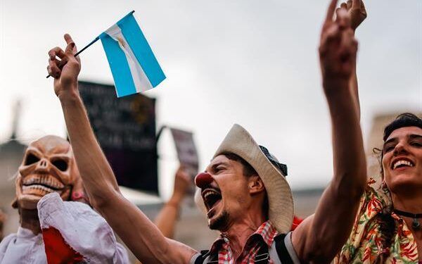 La gente, ¿la ve?