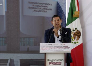 Celebra Armenta IPN en Puebla