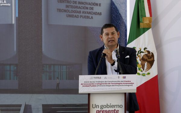 Celebra Armenta IPN en Puebla