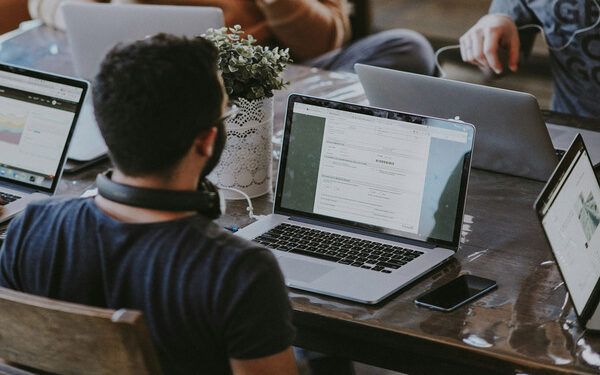 Primer empleo para los jóvenes poblanos