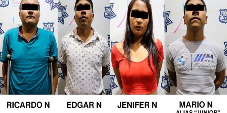 Capturan a cinco asaltantes de transporte público en Puebla