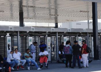Mediación en huelga de Audi en Puebla, coinciden el gobierno estatal y federal