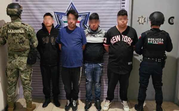 Capturan con droga y armas a ladrones que vendían vehículos por Facebook en Texmelucan