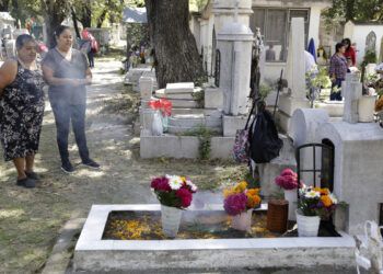 En la capital, sin espacio, 17 camposantos