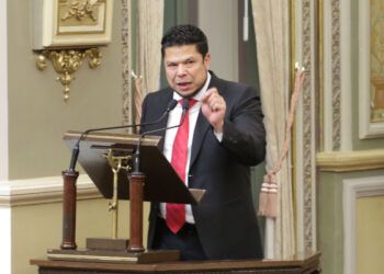 Comparece Gabriel Biestro, secretario del Trabajo, ante el Congreso
