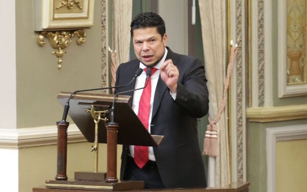 Comparece Gabriel Biestro, secretario del Trabajo, ante el Congreso