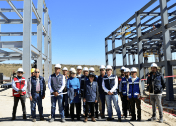 Rectora supervisa avance de obra de CU2