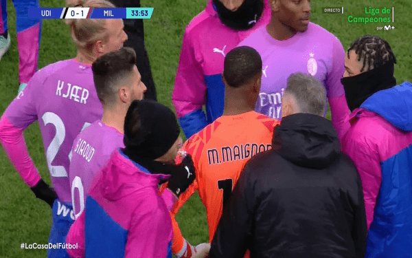 Milan y la Serie A respaldan a Maignan, tras recibir insultos racistas