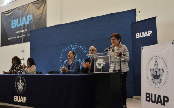 Reconoce rectora BUAP logros de la Facultad de Cultura Física