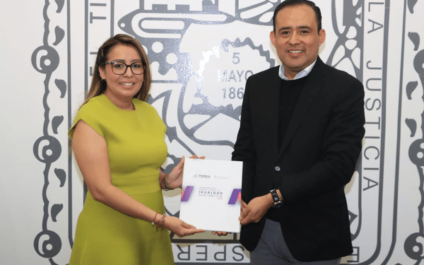 Secretaria de Igualdad Sustantiva comparece ante el Congreso de Puebla