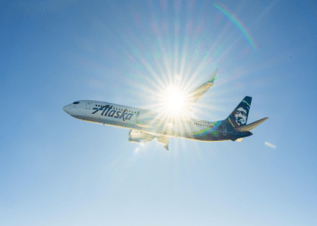 Boeing 737 MAX-9 de Alaska Airlines retoman vuelos tras incidente