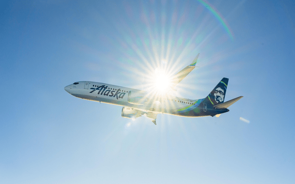 Boeing 737 MAX-9 de Alaska Airlines retoman vuelos tras incidente